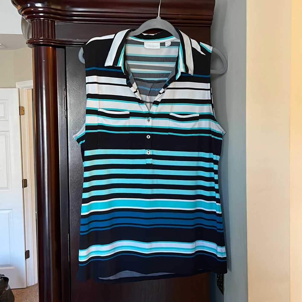 New York & Company Sleeveless Blouse